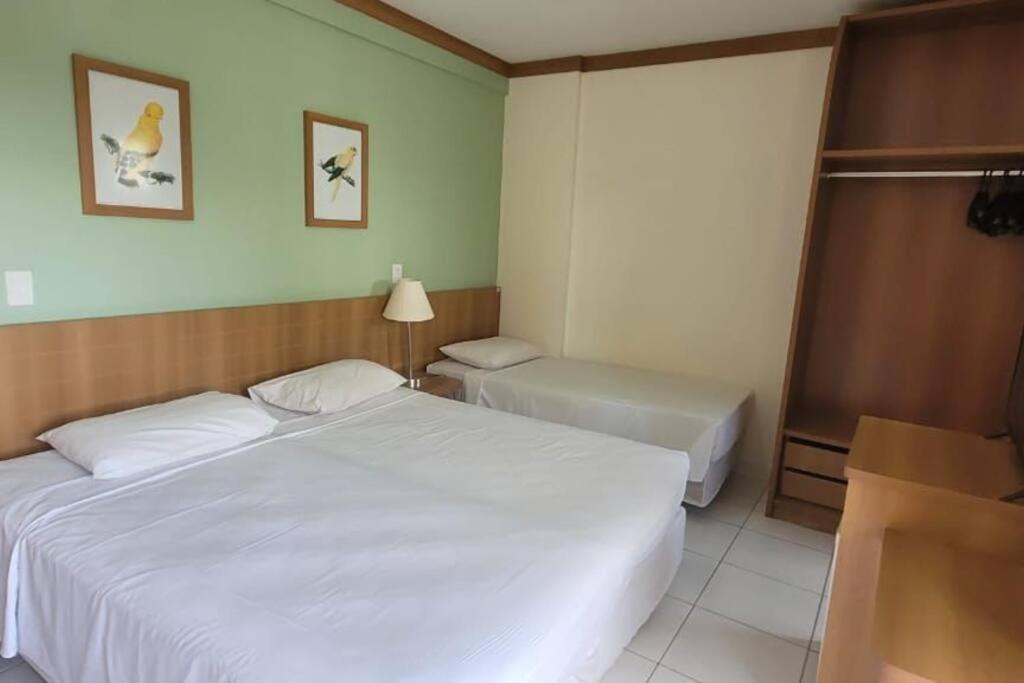Flat 203 - Golden Dolphin Grand - Particular * Caldas Novas